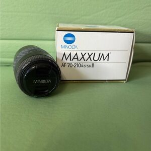 Maxxum AF 70-210mm f/4.5-5.6 II Camera Lens - Black